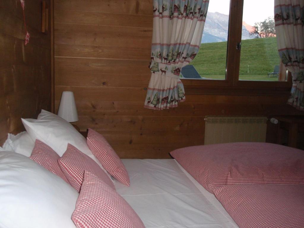 コルドン Lou Stalet Au Pays Du Mont Blanc "Charmance" Bed & Breakfast 部屋 写真