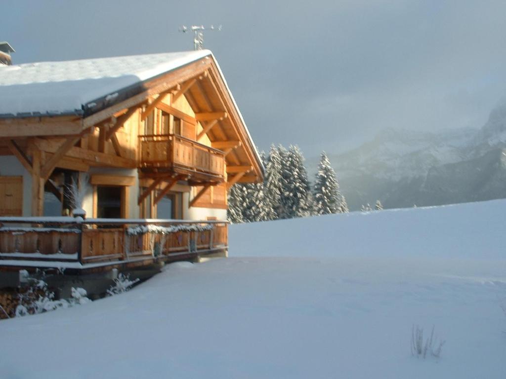 コルドン Lou Stalet Au Pays Du Mont Blanc "Charmance" Bed & Breakfast エクステリア 写真